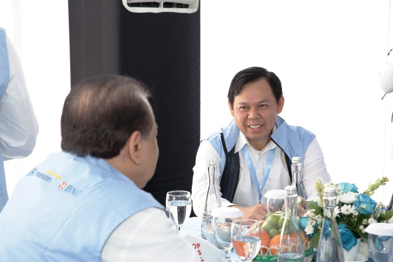 Ketua Dewan Perwakilan Daerah (DPD) Republik Indonesia, Sultan Baktiar Najamudin, saat menghadiri peluncuran nasional KMP yang digelar di Kabupaten Klaten, Jawa Tengah, pada hari Senin, tanggal 21 Juli 2025, bersama Presiden Republik Indonesia, Prabowo Subianto. (foto : Newsroom DPD RI)