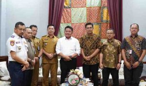 H. Herman Deru menerima kunjungan Senior Vice President PT Medco di Griya Agung Palembang. Senin 25/8/2025.