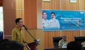 Pelatihan ini, lanjutnya, bukan sekadar belajar bahasa, namun membuka gerbang menuju masa depan yang lebih cerah," ujar Muchendi dalam sambutannya, (05/8/25) di ruanga rapat Bende Seguguk II Pemkab OKI.