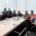 Pertemuan silaturahmi antara jajaran pengurus DPD PJS Sumsel dengan manajemen Bank Sumsel Babel yang digelar pada Kamis, 7 Agustus 2025, di Ruang Rapat Lantai IV Kantor Pusat Bank Sumsel Babel, Jakabaring, Palembang.
