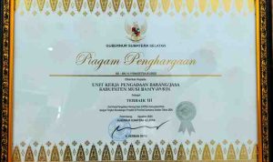 Kabupaten Musi Banyuasin (Muba) kembali menorehkan prestasi di tingkat Provinsi Sumatera Selatan dengan meraih Penghargaan Indeks Tata Kelola Pengadaan (ITKP) Tahun 2024.