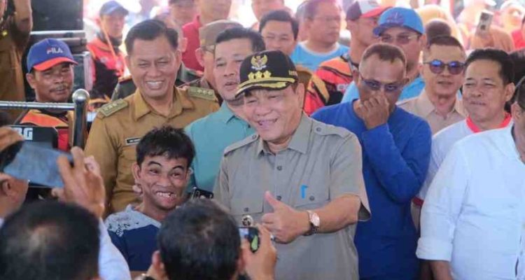 Balap Ketek Bajemo Open Race Season III yang dibuka langsung oleh Bupati Muba H M Toha Tohet SH di Dusun III Desa Lumpatan II, Kecamatan Sekayu, Senin (25/08/2025).