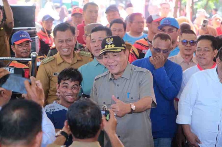 Balap Ketek Bajemo Open Race Season III yang dibuka langsung oleh Bupati Muba H M Toha Tohet SH di Dusun III Desa Lumpatan II, Kecamatan Sekayu, Senin (25/08/2025).