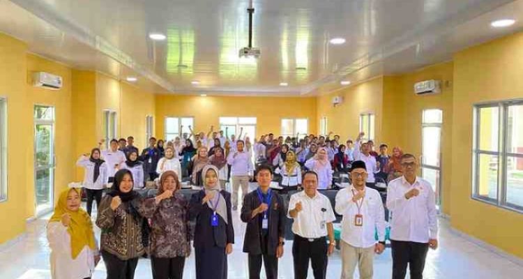 Kepala Disnakertrans Muba, Herryandi Sinulingga, menegaskan bahwa sosialisasi ini menjadi langkah penting dalam memberikan pemahaman menyeluruh terkait prosedur resmi menjadi Pekerja Migran Indonesia (PMI).