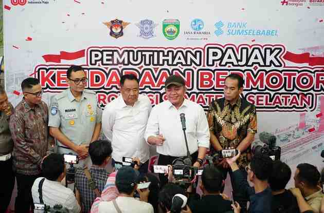 Gubernur Sumatera Selatan (Sumsel), H. Herman Deru, mengumumkan kabar baik bagi masyarakat dalam menyambut hari kemerdekaan Republik Indonesia.
