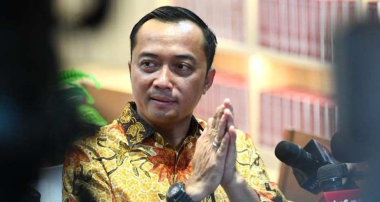 Menteri Sekretaris Negara (Mensesneg) Prasetyo Hadi memberikan keterangannya di Istana Kepresidenan Jakarta, pada Selasa, 5 Agustus 2025. Foto: BPMI Setpres/Kris