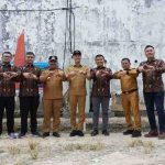 Pemerintah Kabupaten Ogan Komering Ilir (Pemkab OKI) bersama PT Telkomsel Network and Productivity Sumbagsel dan PT PLN (Persero) bersinergi menghadirkan akses internet dan listrik merata hingga ke pelosok desa.