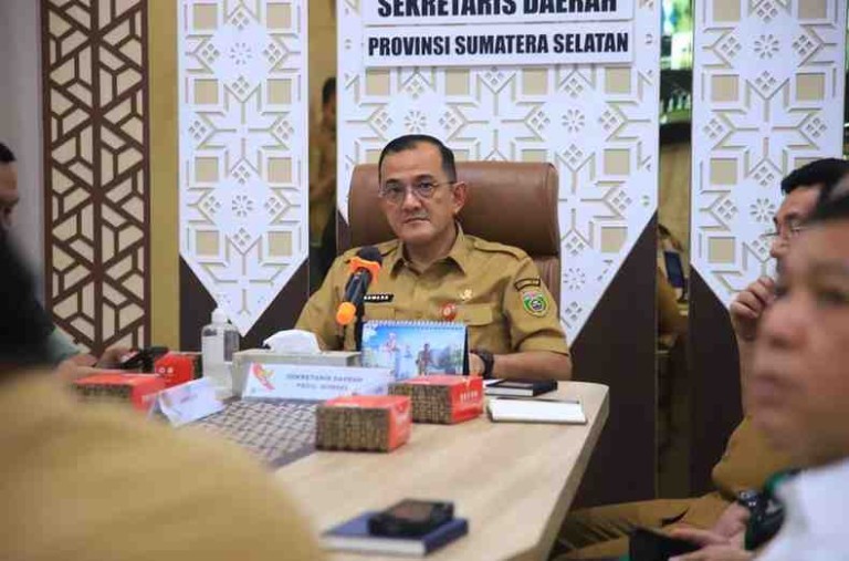 H. Edward Candra, menghadiri Rapat Koordinasi (Rakor) Pengendalian Inflasi yang digelar Kementerian Dalam Negeri, bertempat di Command Center, Selasa (2/9/2025).