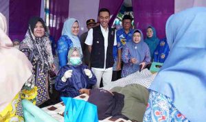 H. Muchendi Mahzareki mendapat apresiasi luas dari warga Kecamatan Mesuji Makmur.