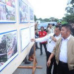 H. Herman Deru, memimpin penandatanganan berita acara kesepakatan pembangunan kembali jembatan tersebut pada Sabtu (30/08/2025).
