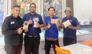 Pengurus HNSI DPC Kota Palembang melakukan kunjungan ke Pempek Honey dalam rangka sinergi dan kolaborasi antara organisasi nelayan dan pelaku usaha perikanan, hari Senin, tanggal 1 September 2025. (MusiNews.id/Ryan)
