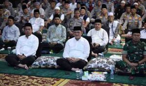 H. Edward Candra, menghadiri peringatan Maulid Nabi Muhammad SAW yang digelar di Mapolda Sumsel pada Rabu (10/9/2025) malam.