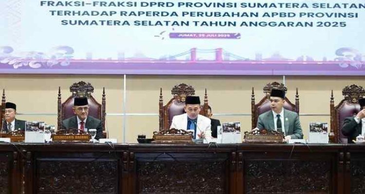 Wakil Ketua DPRD Provinsi Sumatera Selatan (Sumsel) memimpin Rapat Paripurna XVIII DPRD Provinsi Sumsel yang digelar Jum'at (25/07/25).