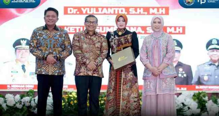 Gubernur Sumsel Dr. H. Herman Deru dalam sambutannya menyampaikan rasa hormat dan apresiasi atas dedikasi Yulianto selama bertugas di Sumatera Selatan.