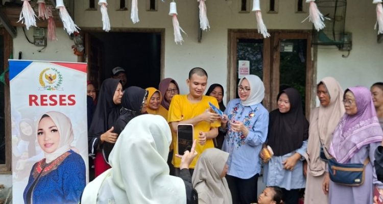 Wujud nyata kepedulian sosial kembali ditunjukkan oleh Hj. Eva Susanti, anggota DPD/MPR RI asal Daerah Pemilihan Sumatera Selatan.
