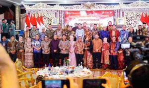 Bupati Musi Banyuasin (Muba) H M Toha Tohet SH turut hadir dalam kegiatan tersebut, bersama sejumlah kepala daerah dan pejabat Forum Koordinasi Pimpinan Daerah (Forkopimda) se-Sumatera Selatan.