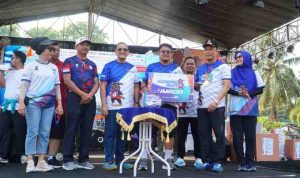 Suasana penuh semangat dan kebersamaan tampak di Halaman DPRD Sumatera Selatan Sabtu (11/10/2025).