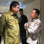 Ketua Dewan Perwakilan Daerah Republik Indonesia, Sultan Baktiar Najamudin, berdialog dengan Menteri Keuangan Republik Indonesia, Purbaya Yudhi Sadewa. (foto : dokumentasi Sultan Baktiar Najamudin)