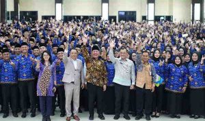 H. Herman Deru resmi melantik 1.305 Pegawai Pemerintah dengan Perjanjian Kerja (PPPK) Tahap ke II di lingkungan Pemerintah Provinsi Sumatera Selatan Formasi Tahun 2024.