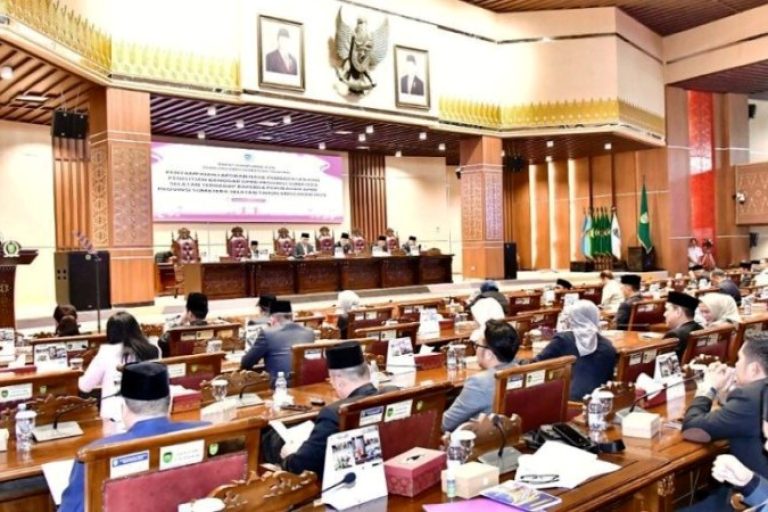 Rapat Paripurna XVIII DPRD Sumatera Selatan dengan agenda Penyampaian Laporan Hasil Pembahasan dan Penelitian Badan Anggaran Terhadap Raperda Perubahan APBD Tahun 2025, hari Rabu, tanggal 6 Agustus 2025.