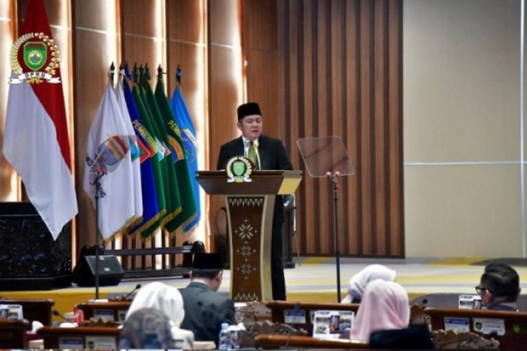 Dewan Perwakilan Rakyat Daerah (DPRD) Provinsi Sumatera Selatan (Sumsel) menyetujui tiga Rancangan Peraturan Daerah (Raperda) untuk dijadikan peraturan daerah. 
