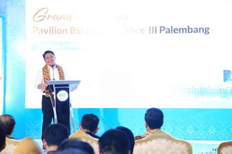 Gubernur Sumatera Selatan meresmikan Pavilion Bank Syariah Indonesia (BSI) Region Office III Palembang yang bertempat di Pavilion BSI RO III Palembang, Selasa (18/11/2025).
