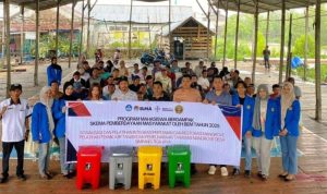 Tim Pengabdian kepada Masyarakat dari STISIPOL Candradimuka Palembang menuntaskan program terpadu yang menggabungkan konservasi ekosistem pesisir dengan peningkatan ketahanan masyarakat nelayan di Desa Simpang Jaya, Kecamatan Tulung Selapan, Kabupaten Ogan Komering Ilir (OKI).