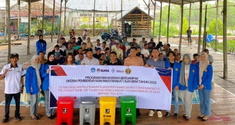 Tim Pengabdian kepada Masyarakat dari STISIPOL Candradimuka Palembang menuntaskan program terpadu yang menggabungkan konservasi ekosistem pesisir dengan peningkatan ketahanan masyarakat nelayan di Desa Simpang Jaya, Kecamatan Tulung Selapan, Kabupaten Ogan Komering Ilir (OKI).