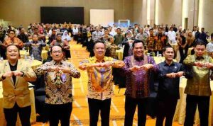 Pemerintah Kabupaten Musi Banyuasin (Muba) melalui Dinas Pemberdayaan Masyarakat Desa bekerja sama dengan Sumatera Ekspres menggelar Seminar Desa Bersih Narkoba se-Kabupaten Muba, di Ballroom Hotel Novotel Palembang, Rabu (5/11/2025) malam. Pemerintah Kabupaten Musi Banyuasin (Muba) melalui Dinas Pemberdayaan Masyarakat Desa bekerja sama dengan Sumatera Ekspres menggelar Seminar Desa Bersih Narkoba se-Kabupaten Muba, di Ballroom Hotel Novotel Palembang, Rabu (5/11/2025) malam.