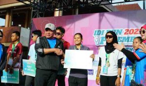 H. Herman Deru mengumumkan langkah besar di sektor kesehatan dimana dirinya akan mencanangkan program Health Tourism Sumsel pada tahun 2026. Hal tersebut disampaikannya saat membuka IDI Fun Run Charity 2025, kegiatan yang digelar oleh Ikatan Dokter Indonesia (IDI) Cabang Palembang dalam rangka memperingati HUT IDI ke-75 di Halaman Gedung DPRD Prov. Sumsel (Minggu, 9/11/2025).