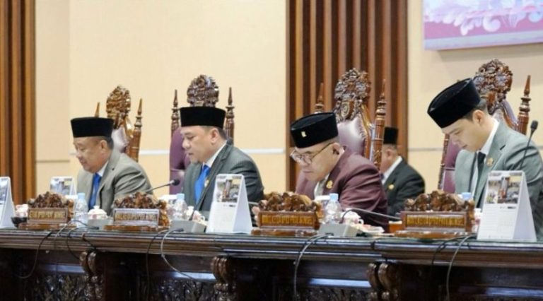 Dewan Perwakilan Rakyat Daerah (DPRD) Provinsi Sumatera Selatan (Sumsel) menggelar Rapat Paripurna XX Penyampaian Laporan Hasil Reses Tahap III tahun 2025 Pimpinan dan Anggota DPRD Sumsel di Ruang Paripurna DPRD Sumsel, Jalan POM IX, Palembang, pada hari Rabu, tanggal 10 Sesptember 2025.