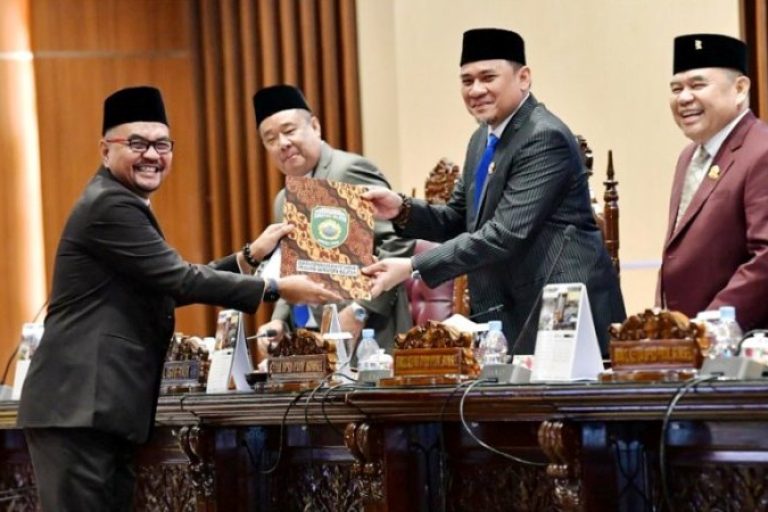 Dewan Perwakilan Rakyat Daerah (DPRD) Provinsi Sumatera Selatan (Sumsel) menggelar Rapat Paripurna XX Penyampaian Laporan Hasil Reses Tahap III tahun 2025 Pimpinan dan Anggota DPRD Sumsel di Ruang Paripurna DPRD Sumsel, Jalan POM IX, Palembang, pada hari Rabu, tanggal 10 Sesptember 2025.