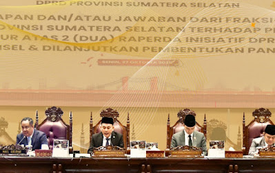 Dewan Perwakilan Rakyat Daerah (DPRD) Provinsi Sumatera Selatan (Sumsel) menggelar Rapat Paripurna ke-XXIV yang beragendakan pembahasan Tanggapan dan/atau Jawaban dari Fraksi-Fraksi DPRD Provinsi Sumsel terhadap Pendapat Gubernur atas dua Rancangan Peraturan Daerah (Raperda) inisiatif DPRD Provinsi Sumsel.