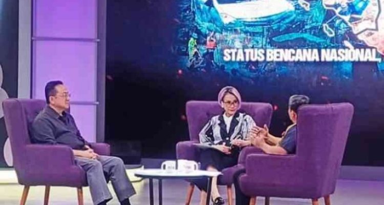 Irman Gusman dalam program live Kompas TV bersama narasumber dari BNPB, Puji Pujiono, dan dipandu Rosi Silalahi, pada hari Kamis, tanggal 4 Desember 2025. (foto : Newsroom DPD RI)
