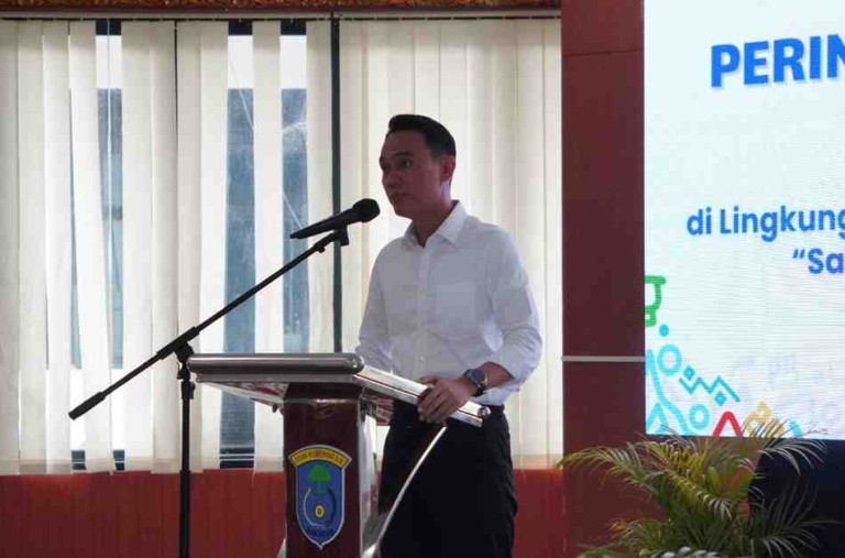 Bupati OKI, H. Muchendi Mahzareki pada Puncak Hakordia di Ruang Rapat Bende Seguguk II Kantor Bupati OKI, Selasa(9/12).