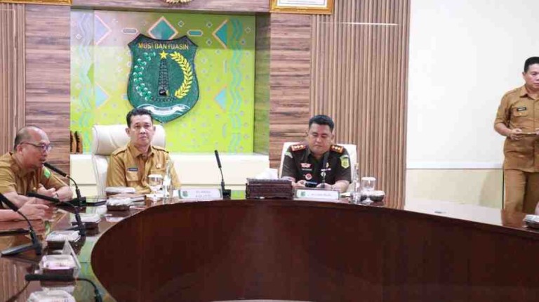 Pemerintah Kabupaten Musi Banyuasin (Muba) bersama Kejaksaan Negeri Muba menggelar Penyuluhan Hukum bertema “Berantas Korupsi untuk Kemakmuran Rakyat” dalam rangka memperingati Hari Antikorupsi Sedunia (Hakordia) 2025.