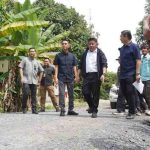 H. Herman Deru, meninjau Desa Benawa di Kecamatan Teluk Gelam, Ogan Komering Ilir (OKI), Jumat, 12 Desember.