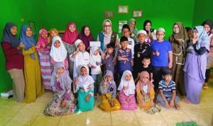Hj. Eva Susanti, S.E., M.M., melaksanakan kegiatan reses di Taman Pendidikan Al-Qur’an (TPA) As-Salam, Kelurahan Talang Kelapa, Kecamatan Alang-Alang Lebar, Kota Palembang, Kamis (18/12/2025). Hj. Eva Susanti, S.E., M.M., melaksanakan kegiatan reses di Taman Pendidikan Al-Qur’an (TPA) As-Salam, Kelurahan Talang Kelapa, Kecamatan Alang-Alang Lebar, Kota Palembang, Kamis (18/12/2025).