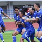 Kemenangan 1-0 atas Persija Jakarta di Stadion Gelora Bandung Lautan Api, Kota Bandung, Minggu (11/1) membuat Persib menyalip Borneo FC Samarinda