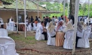 Acara peresmian tersebut turut dihadiri Wali Kota Prabumulih, H. Arlan, sebagai bentuk dukungan pemerintah daerah terhadap perkembangan usaha kuliner lokal. (14 Januari 2026) Acara peresmian tersebut turut dihadiri Wali Kota Prabumulih, H. Arlan, sebagai bentuk dukungan pemerintah daerah terhadap perkembangan usaha kuliner lokal. (14 Januari 2026)