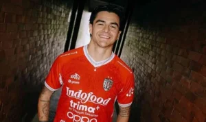 Bali United langsung mengumumkan perekrutan pemain asing anyar, Diego de Jesus Campos Ballestero. Winger berusia 29 tahun asal Kosta Rika yang akrab disapa Diego Campos ini, didatangkan untuk menambah daya dobrak tim. (MUSINEWS.ID/TRI)