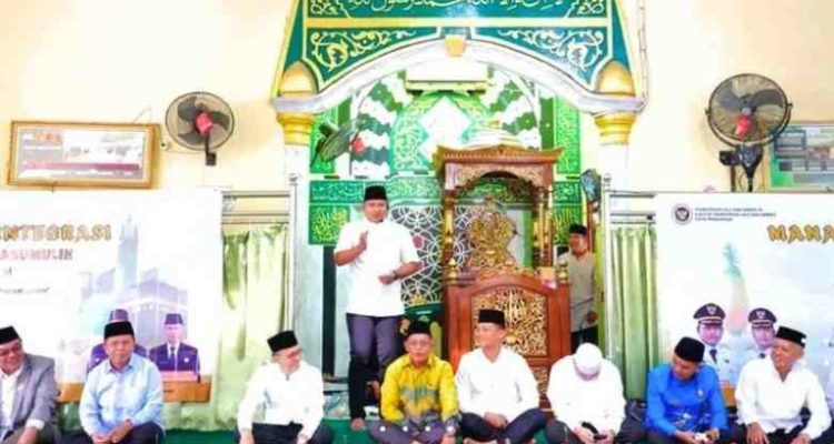 Wakil Wali Kota Prabumulih, Franky Nasril, S.Kom., M.M., menghadiri sekaligus secara resmi membuka Pembukaan Bimbingan Manasik Haji Terintegrasi Tingkat Kota Prabumulih Tahun 1447 H / 2026 M yang dilaksanakan di Masjid Nur Salimah Kota Prabumulih