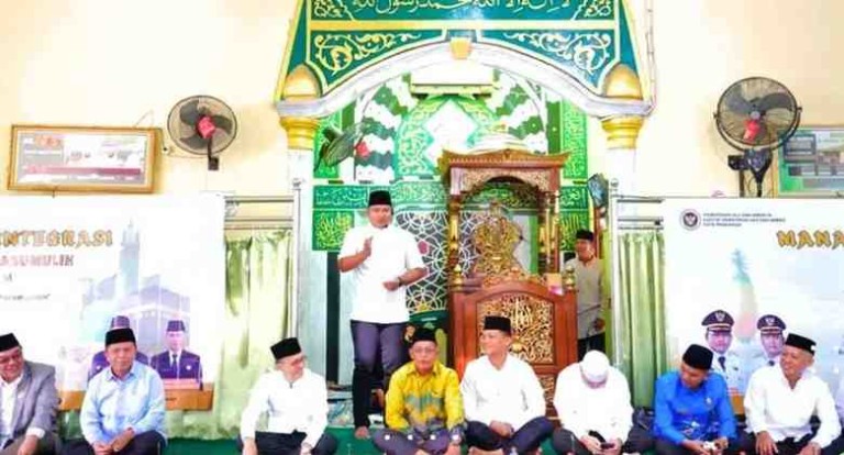 Wakil Wali Kota Prabumulih, Franky Nasril, S.Kom., M.M., menghadiri sekaligus secara resmi membuka Pembukaan Bimbingan Manasik Haji Terintegrasi Tingkat Kota Prabumulih Tahun 1447 H / 2026 M yang dilaksanakan di Masjid Nur Salimah Kota Prabumulih