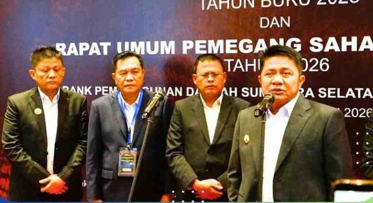H. Arlan menghadiri Rapat Umum Pemegang Saham (RUPS) Luar Biasa PT. Bank Pembangunan Daerah Sumatera Selatan dan Bangka Belitung (Bank Sumsel Babel) Tahun 2026.