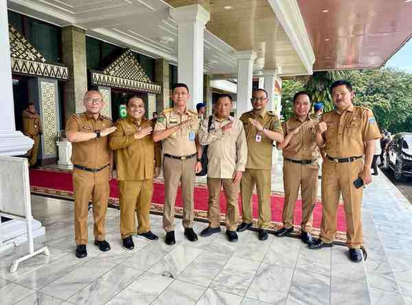 Kepala Dinas Tenaga Kerja dan Transmigrasi (Disnakertrans) Muba Herryandi Sinulingga,AP secara resmi merilis pedoman rekrutmen tenaga kerja tahun 2026.