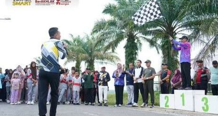 Kegiatan ini secara resmi dibuka oleh Penjabat (Pj) Sekretaris Daerah Ogan Ilir, Dicky Syailendra, S.Sos, yang hadir sekaligus ikut langsung dalam rangkaian kegiatan bersama masyarakat.