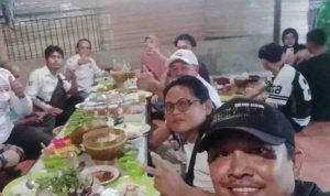 Dewan Pimpinan Daerah Lembaga Swadaya Masyarakat (DPD-LSM) Aliansi Prabumulih Mengugat (APM) Kota Prabumulih menggelar acara Buka Bersama (Bukber) dengan Anggota dan Media Mitra APM.