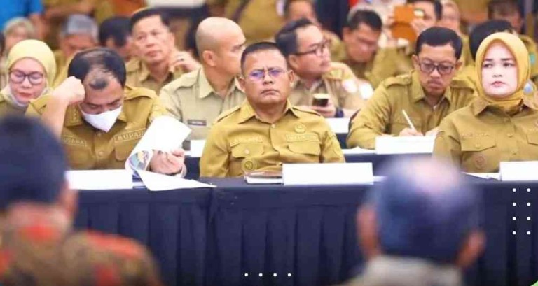 H. Arlan, menghadiri High Level Meeting Rapat Koordinasi dan Capacity Building TPID dan TP2DD se-Sumatera Selatan di Ballroom Hotel Wyndham Palembang, Selasa(24/02/2026).