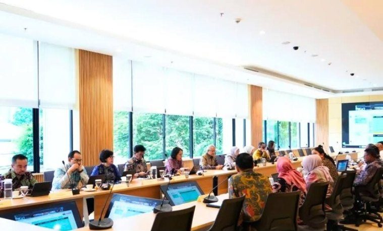 Suasana audiensi Pemerintah Kota Prabumulih besama Wakil Menteri Kesehatan Republik Indonesia di Kantor Kementerian Kesehatan.
