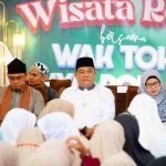 H M Toha Tohet SH melaksanakan kegiatan Ngabuburit Safari Ramadhan Wisata Religi di Masjid Raya Abdul Kadim, Desa Epil, Kecamatan Lais Kabupaten Musi Banyuasin Provinsi Sumatera Selatan, Selasa (3/3/2026).